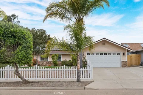 448 Grove Lane, Nipomo, CA MLS: PI25110092