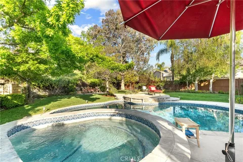 26442 Puffin Place, Canyon Country, CA MLS: SR25094404