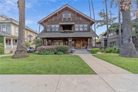 2280 W 24th Street, Los Angeles, CA MLS: SR25065292