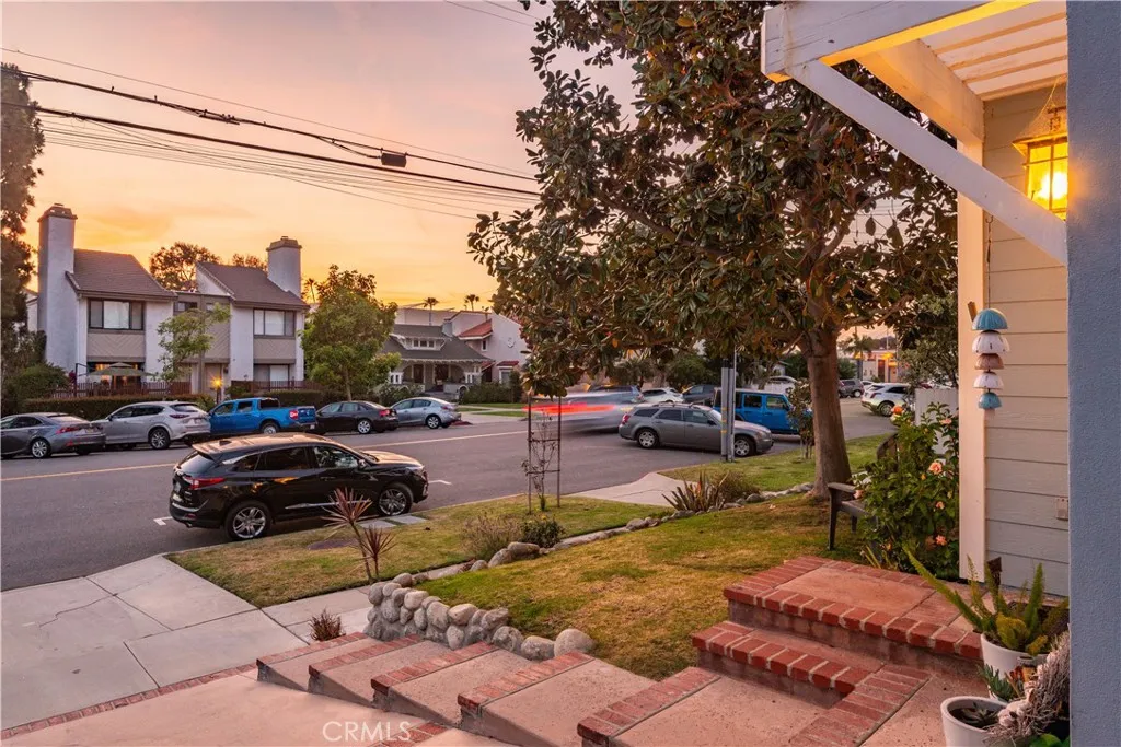 Additional image 75 of 420 S Broadway Unit A, Redondo Beach, CA 90277