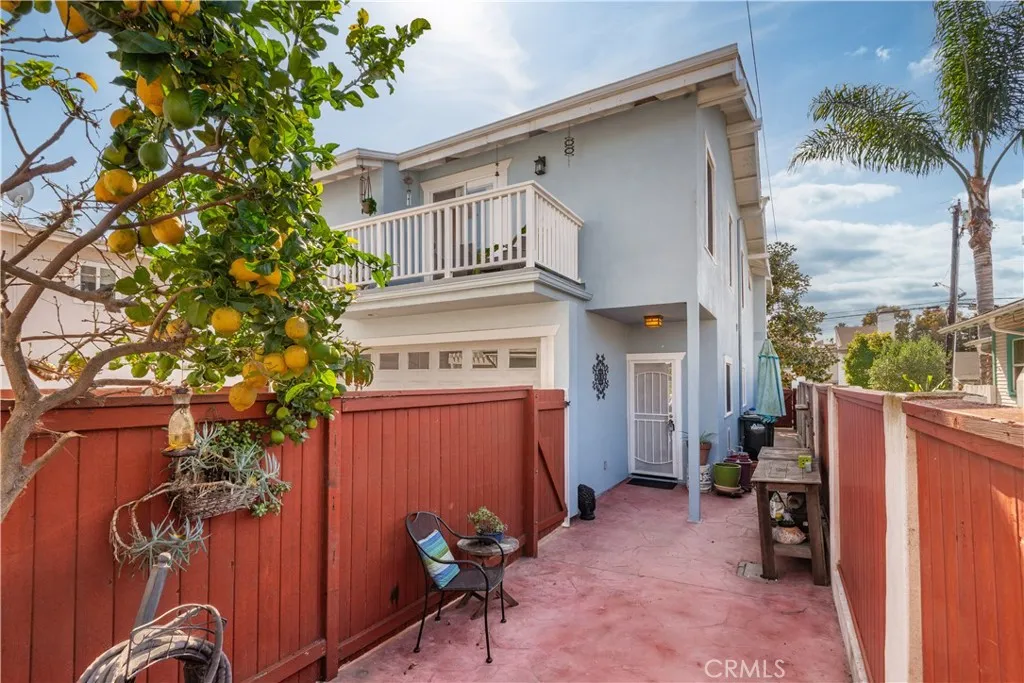 Additional image 66 of 420 S Broadway Unit A, Redondo Beach, CA 90277