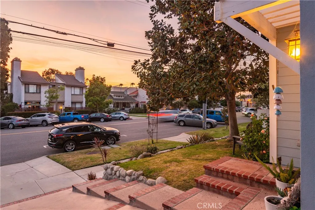 Additional image 63 of 420 S Broadway Unit A, Redondo Beach, CA 90277