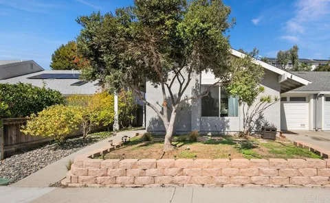 922 Woodlake Drive, Cardiff By The Sea, CA MLS: NDP2502049
