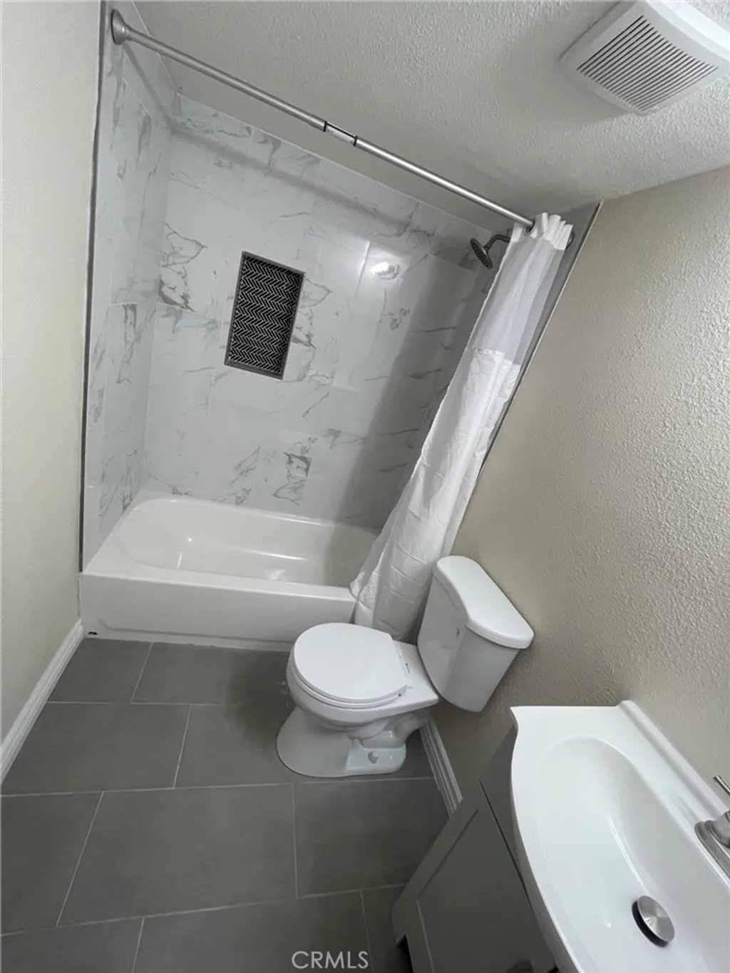 Additional image 10 of 865 W 48th Street, San Bernardino, CA 92407