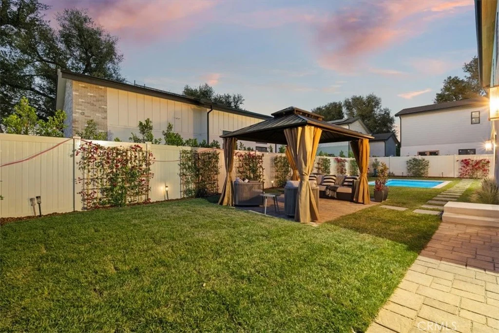 21811 San Jose Street, Chatsworth, CA 91311