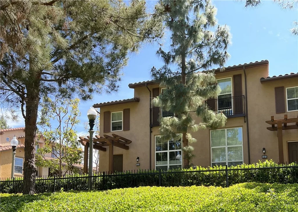 115 Stepping Stone, Irvine, CA 92603 photo 3