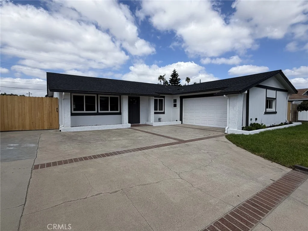 4138 N Santa Lucia St, Orange, CA 92865