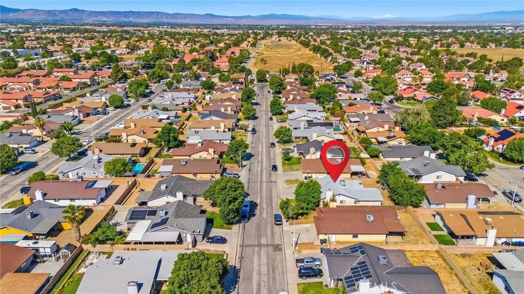 Additional image 2 of 1123 Herzel Avenue, Lancaster, CA 93535