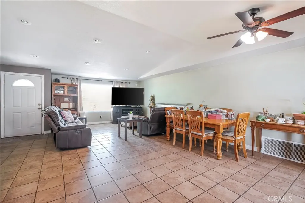 Additional image 10 of 17133 Mesquite Rd, Apple Valley, CA 92307