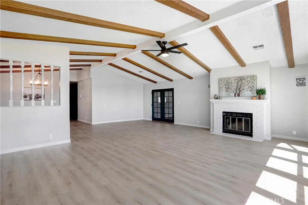 10002 Frontier Trl, Cherry Valley, CA 92223 photo 4