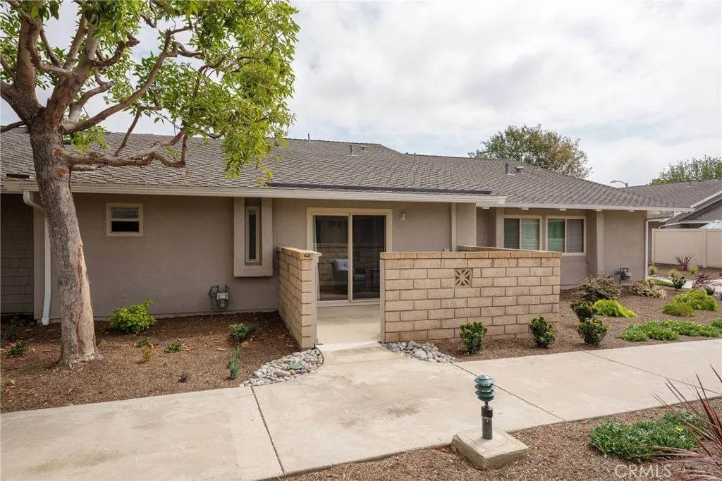 8816 Yuba Circle Unit 1111B, Huntington Beach, CA 92646