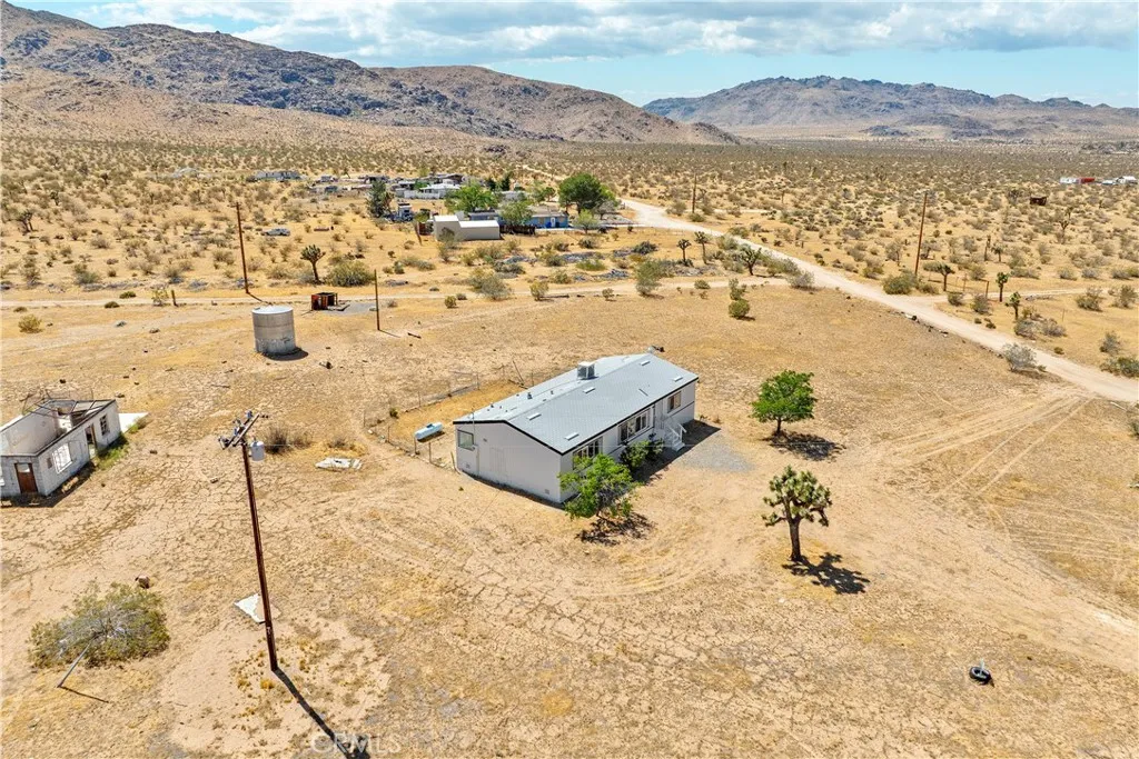 Additional image 54 of 15720 Chicago Rd, Apple Valley, CA 92307
