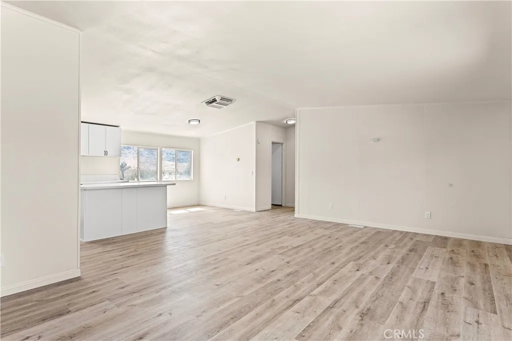 Additional image 32 of 15720 Chicago Rd, Apple Valley, CA 92307
