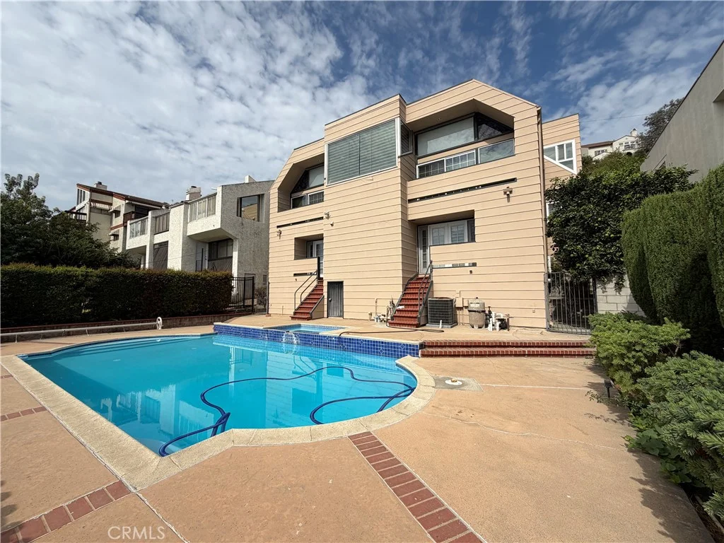 1020 De La Fuente Street, Monterey Park, CA 91754