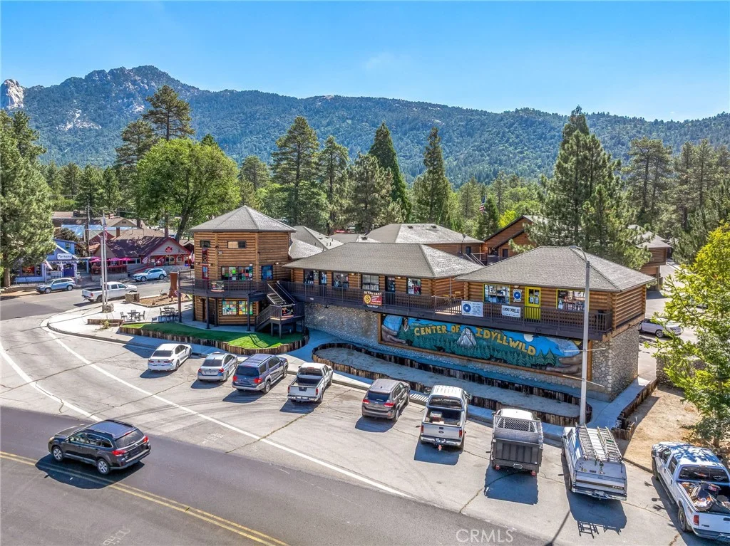 53435 Idyllbrook Drive, Idyllwild, CA 92549