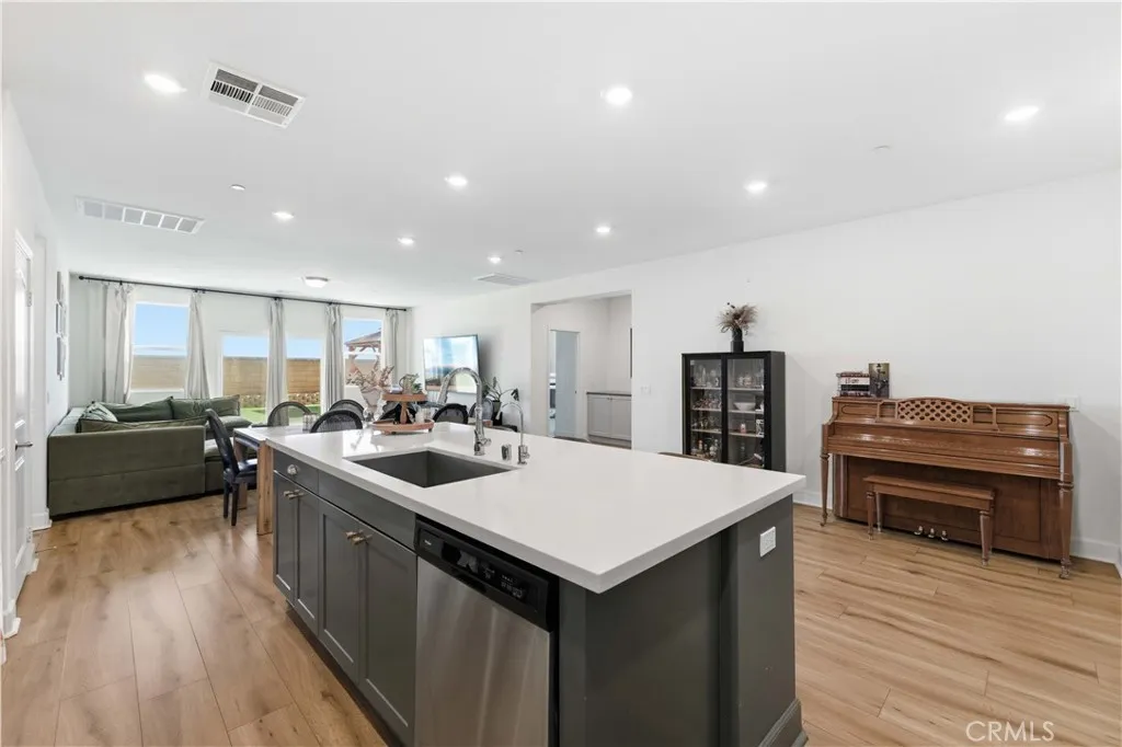 Additional image 54 of 3908 Birchwood Ave, Rosamond, CA 93560