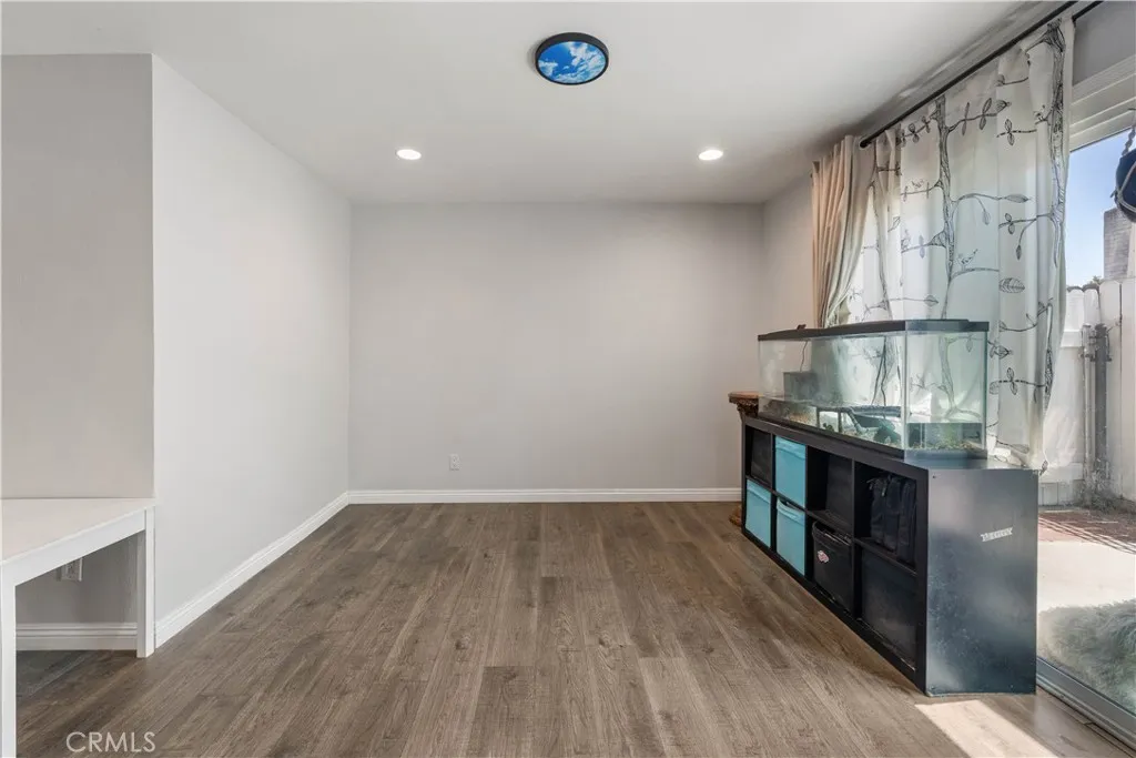 Additional image 8 of 9946 Owensmouth Ave, Chatsworth, CA 91311