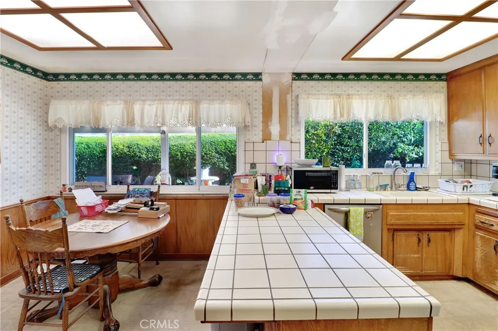 Additional image 50 of 719 S Rosalind Dr, Orange, CA 92869