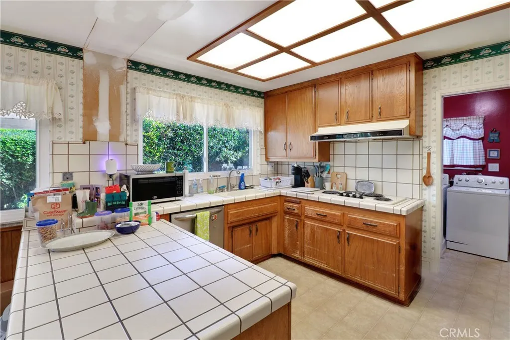 Additional image 51 of 719 S Rosalind Dr, Orange, CA 92869