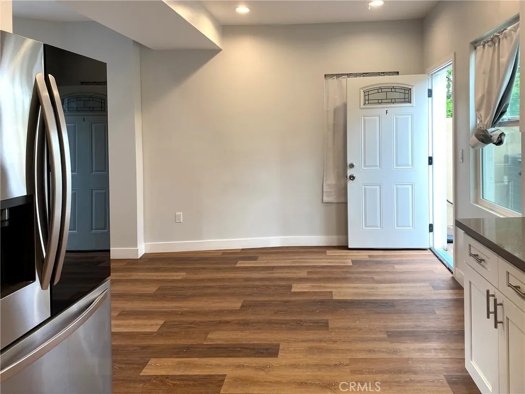 Additional image 11 of 300 Alhambra Road E Unit F, Alhambra, CA 91801
