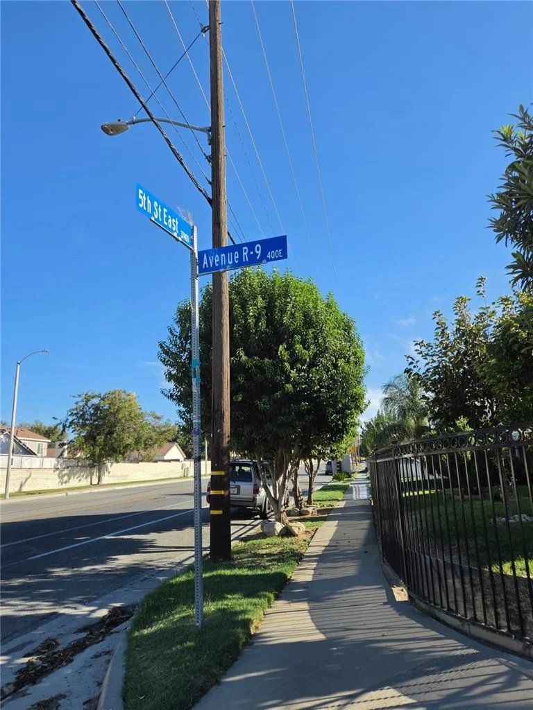 444 E Avenue R9, Palmdale, CA 93550