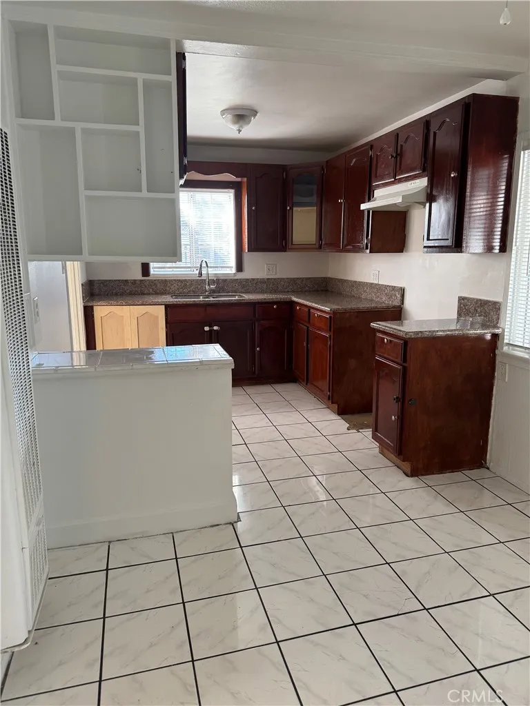 Additional image 11 of 3913 W 118th Pl, Hawthorne, CA 90250