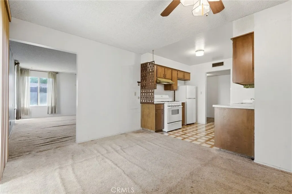 Additional image 62 of 3345 W Laurel Ave, Visalia, CA 93277