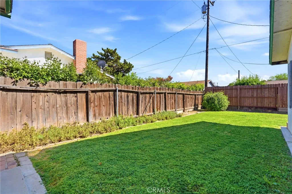 Additional image 80 of 3345 W Laurel Ave, Visalia, CA 93277