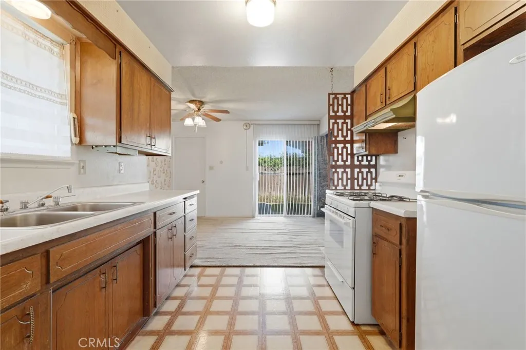 Additional image 56 of 3345 W Laurel Ave, Visalia, CA 93277