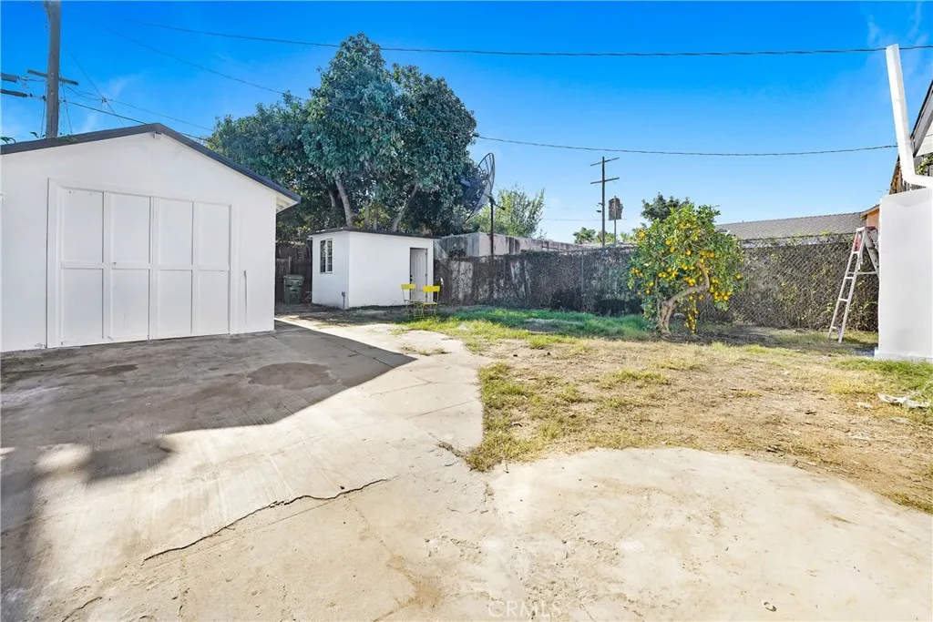 Property image for 230 E 75th Street, Los Angeles, CA 90003