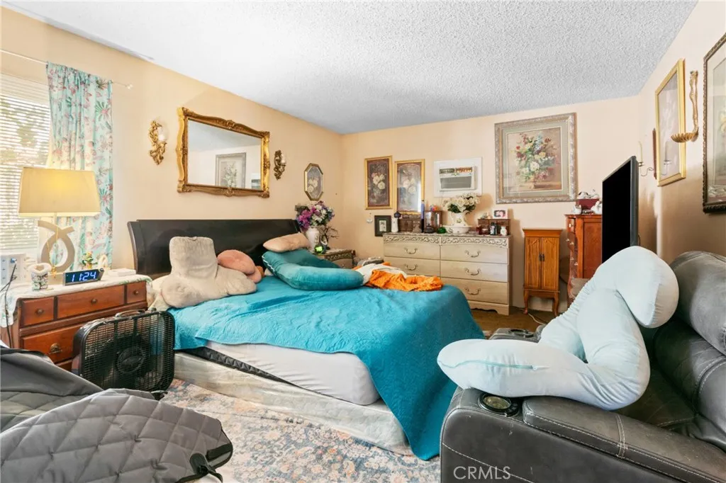 Additional image 59 of 966 Bohnert Avenue, Rialto, CA 92377