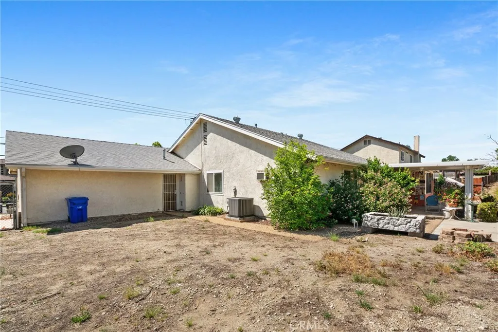 Additional image 35 of 966 Bohnert Avenue, Rialto, CA 92377