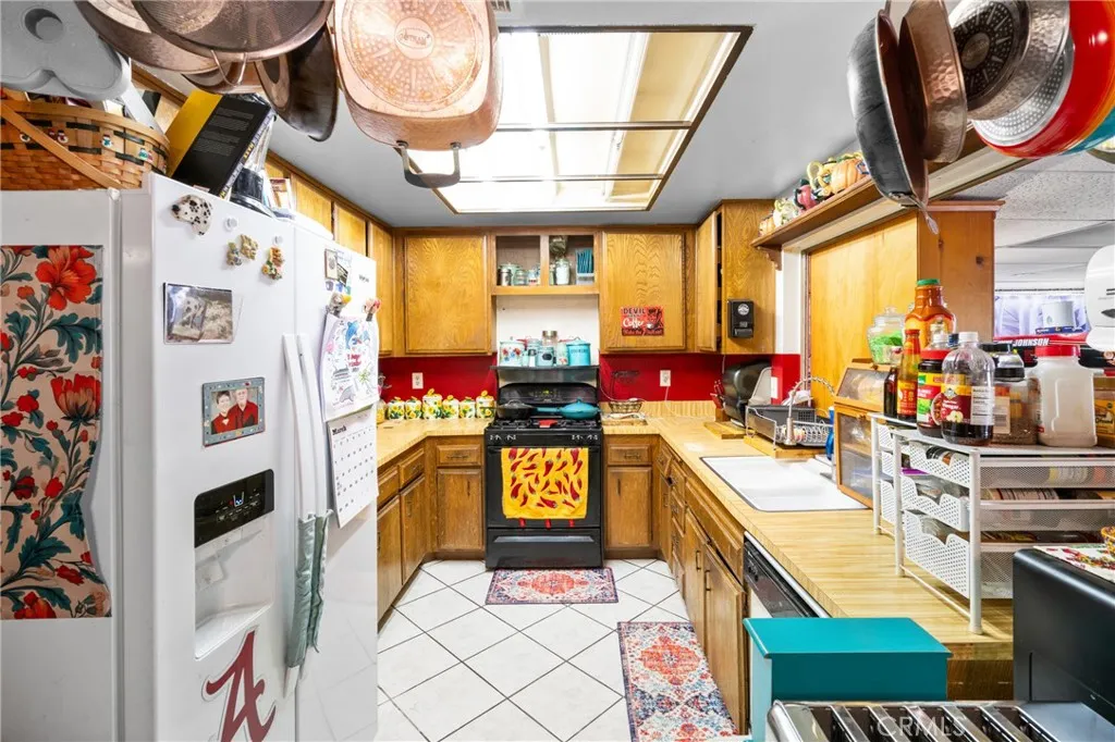 Additional image 63 of 966 Bohnert Avenue, Rialto, CA 92377