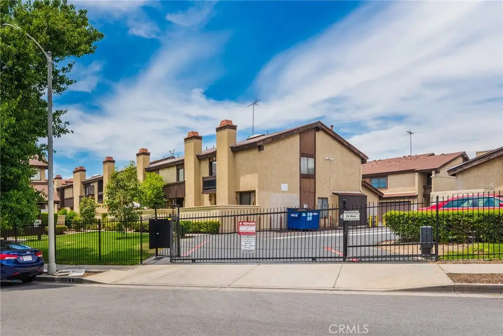 9625 Sylmar Avenue Unit 20, Panorama City, CA 91402