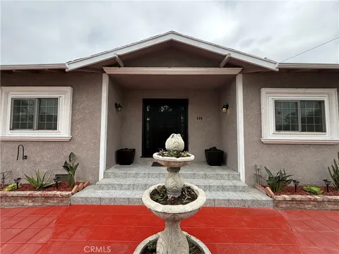 400 E Buckthorn Street, Inglewood, CA MLS: SR25098230
