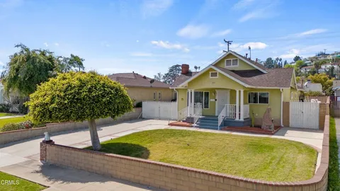 221 La Paloma Avenue, Alhambra, CA 91801 - MLS#: P1-21305