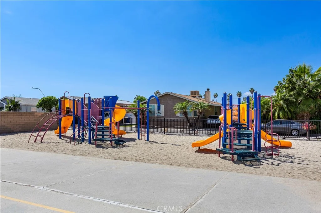 9080 Bloomfield Ave Unit 116, Cypress, CA 90630