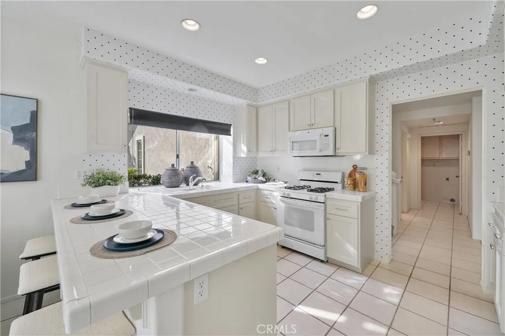 Additional image 31 of 2325 Dunes, Tustin, CA 92782