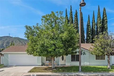 566 Elkhorn Drive, Duarte, CA MLS: AR25091644
