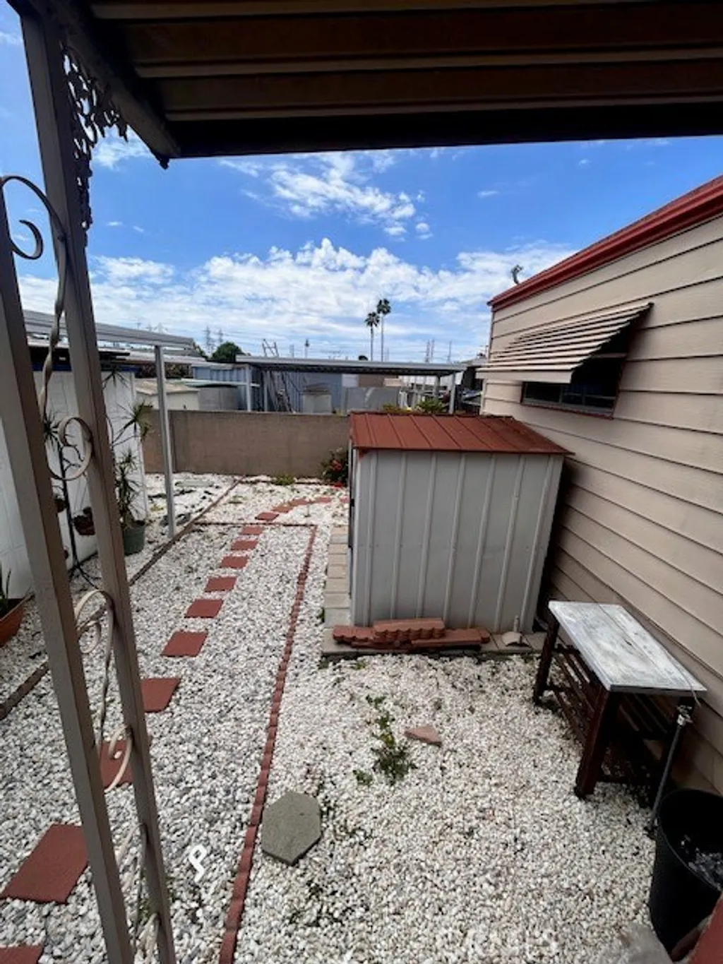 16601 S Garfield Ave Unit 95, Paramount, CA 90723