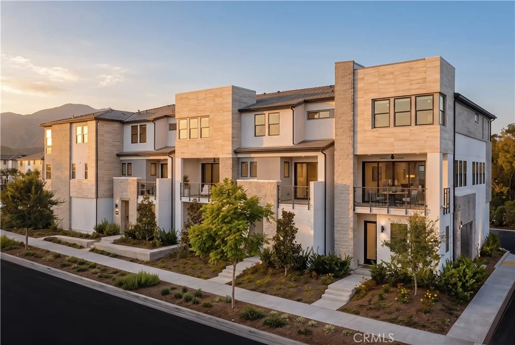105 Sawtelle, Irvine, CA 92618