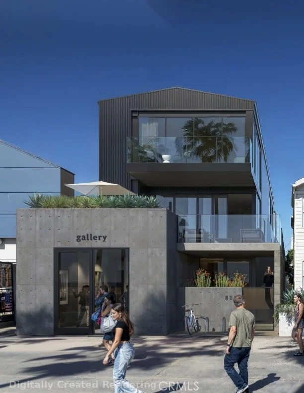 811 Ocean Front Walk, Venice, CA 90291 photo 2