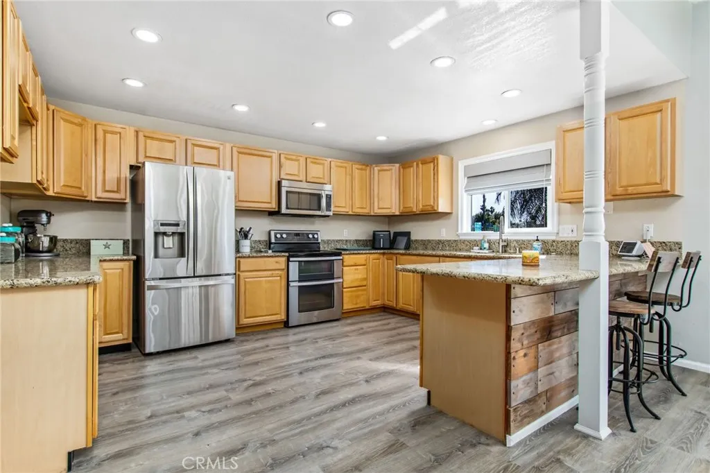 Additional image 12 of 30265 Buck Tail Drive, Canyon Lake, CA 92587
