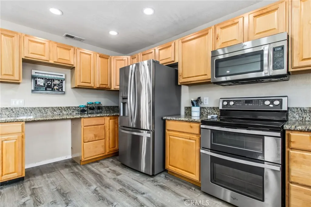 Additional image 16 of 30265 Buck Tail Drive, Canyon Lake, CA 92587