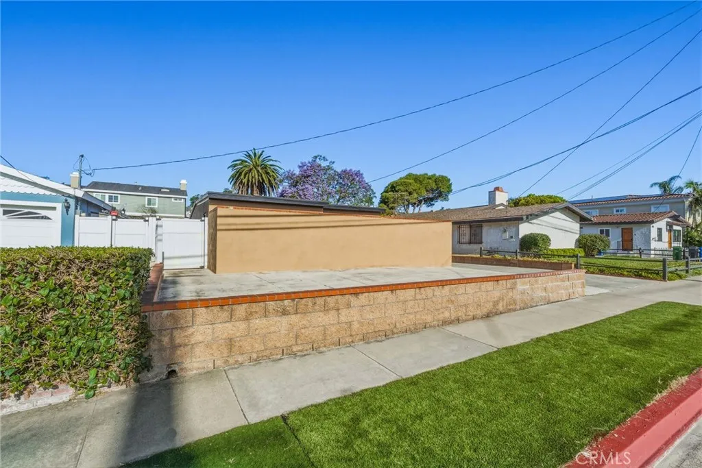 Additional image 3 of 217 S Aviation, Manhattan Beach, CA 90266