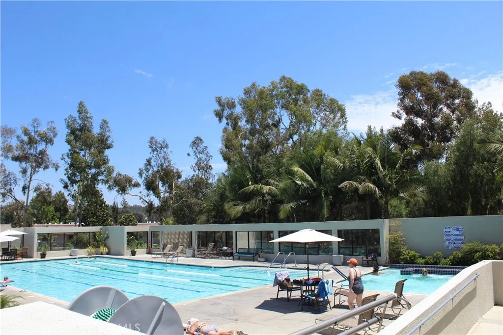532 Via Estrada Unit G, Laguna Woods, CA 92637