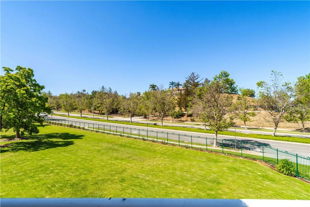 Additional image 6 of 498 Shelburne Ln Unit B, Simi Valley, CA 93065