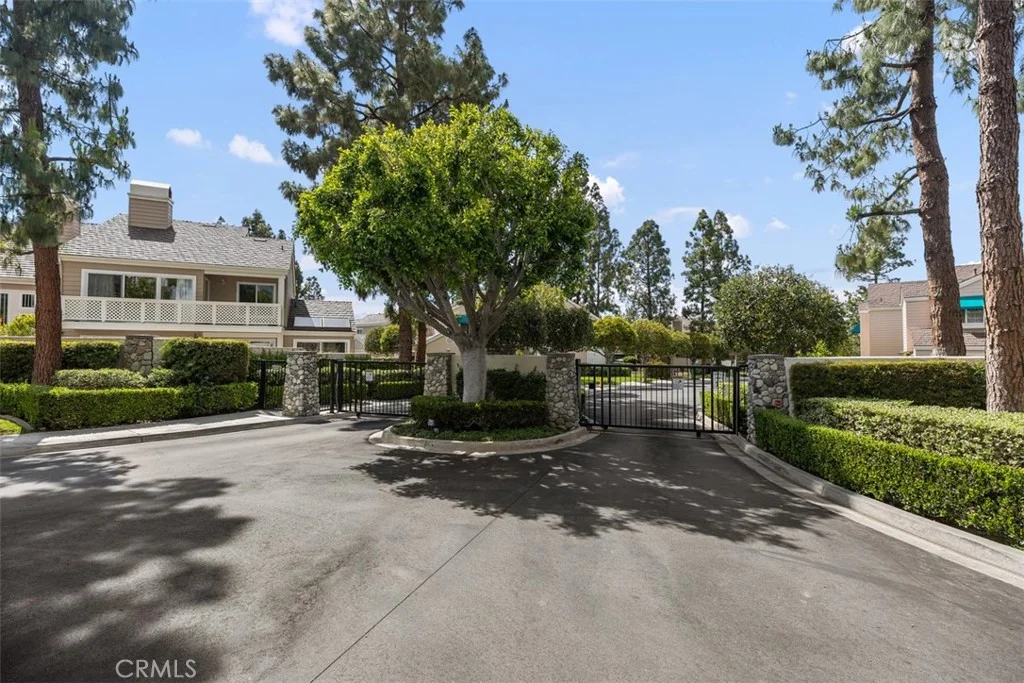 6 Seadrift Unit 81, Irvine, CA 92604 photo 2