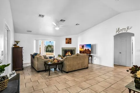72360 Sun Valley Drive, 29 Palms, CA 92277 - MLS#: ND25041951