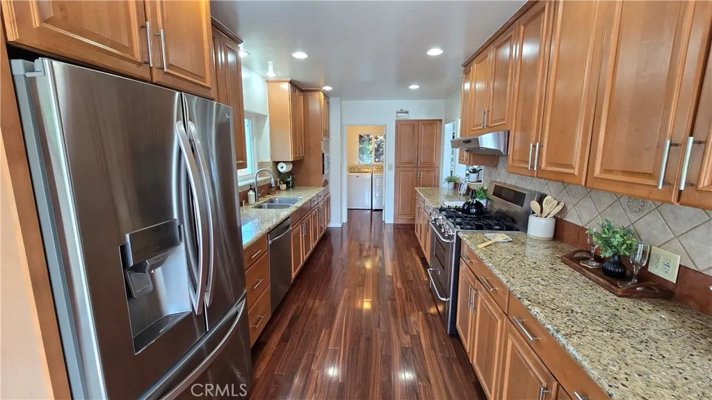 Additional image 13 of 1111 Arbor Dell Road, Los Angeles, CA 90041